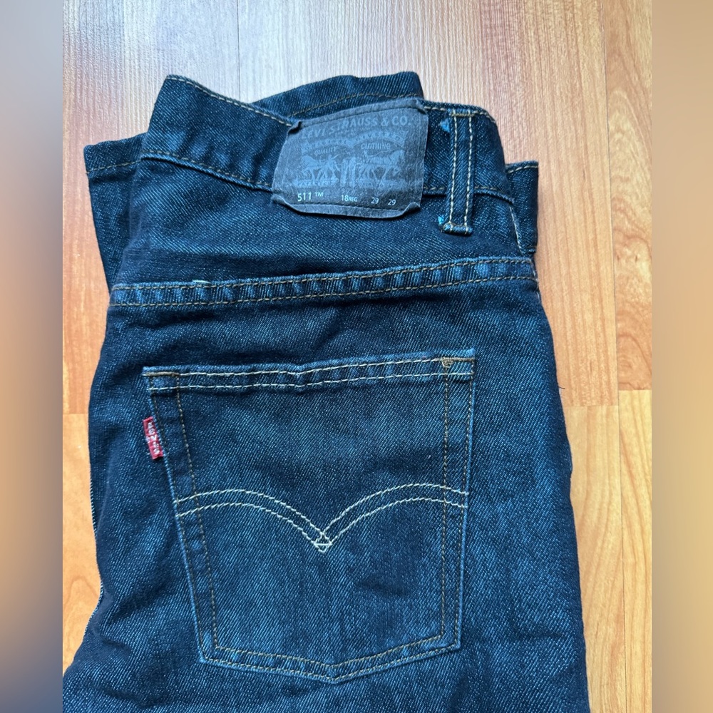 Levi’s jeans. 511. Size 18 youth. Good condition